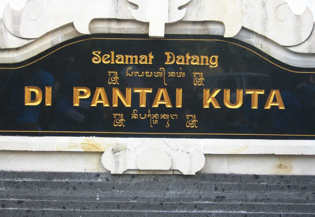 Pantai-Kuta-busbali.com_