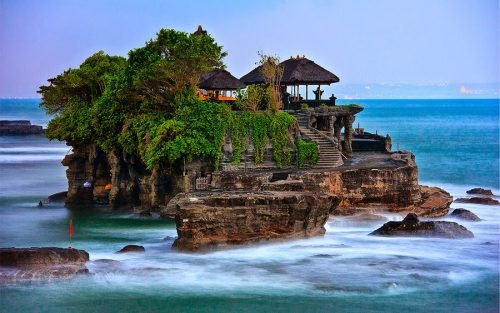 Pura-Tanah-Lot-busbali.com_