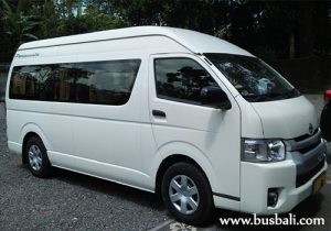 Sewa-Toyota-Hiace-Bali
