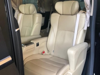 Sewa Alphard Bali