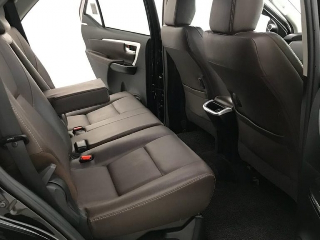 interior fortuner bali