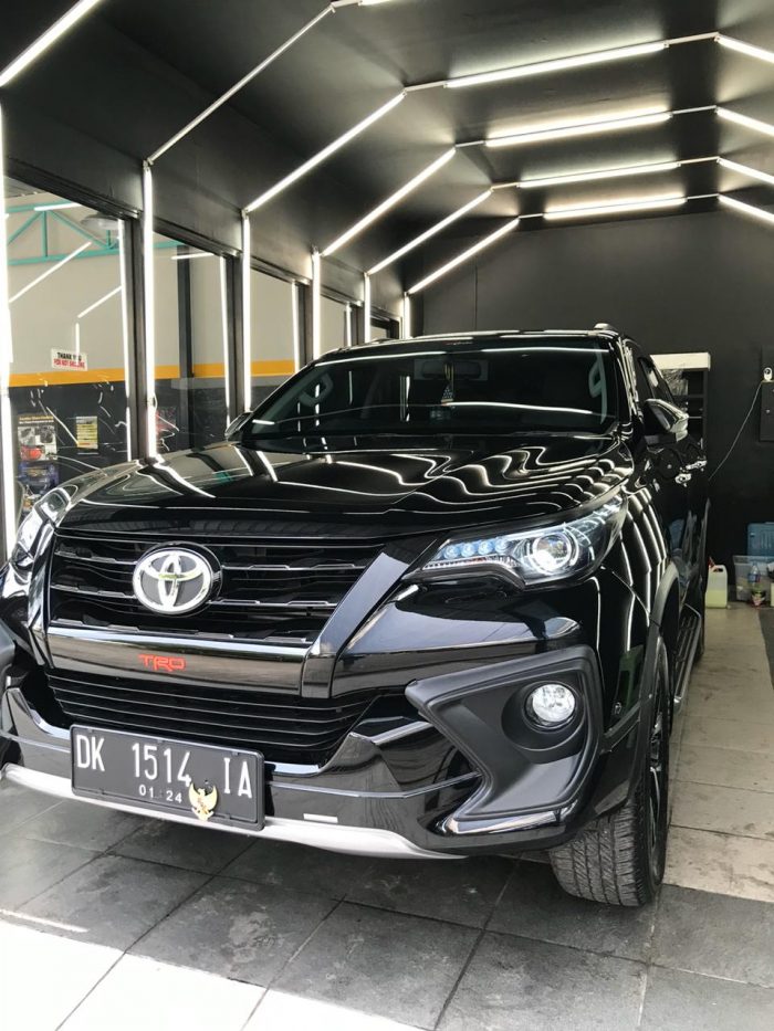 sewa fortuner bali