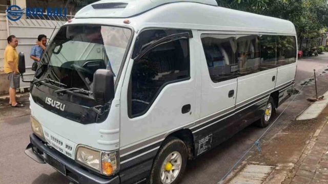 Sewa Mini Bus 19 Seat Bali